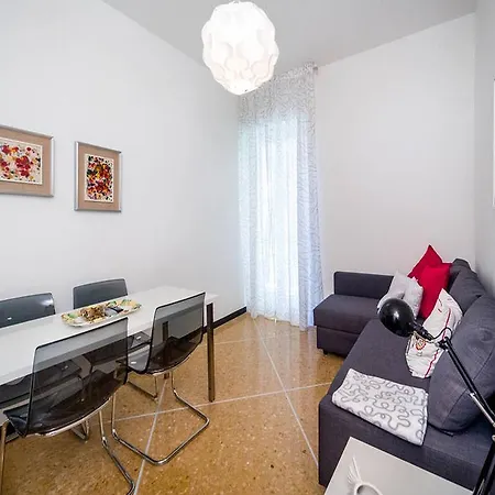 Baisi Flexyrent Apartment
