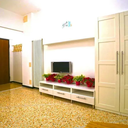 Baisi Flexyrent Apartment *